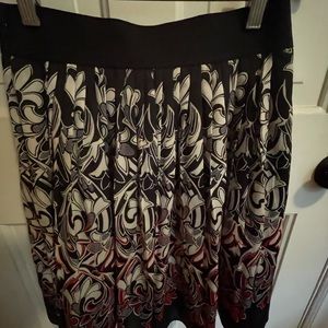 White House Black Market Skirt